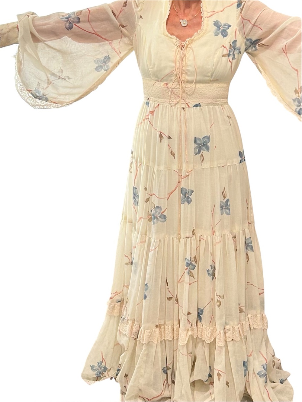 70’s Gunne Sax floral Dogwood print maxi bishop sleeve cream Sz Xs-Small - Picture 2 of 16